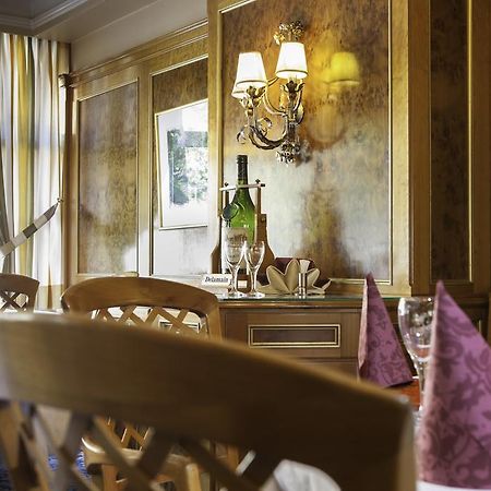 Hotel Nidda Jungbrunnen ภายนอก รูปภาพ